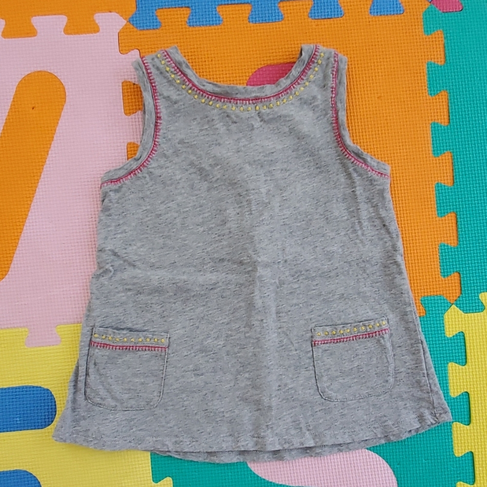 Egg grey tank with stitched trim, size 4